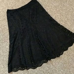 GORGEOUS Lace Skirt